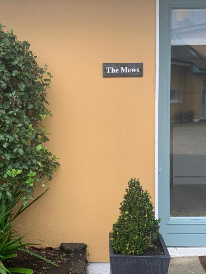 Villa The Mews Newbridge  Esterno foto