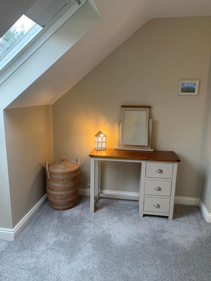 Villa The Mews Newbridge  Esterno foto