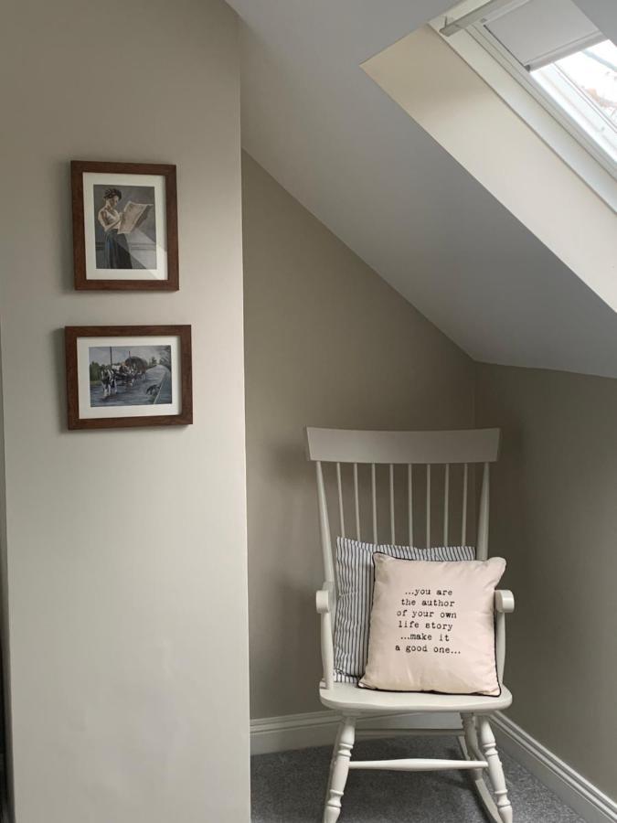 Villa The Mews Newbridge  Esterno foto
